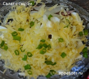 Салатик «Мужской каприз» с сыром, говядиной и маринованным луком